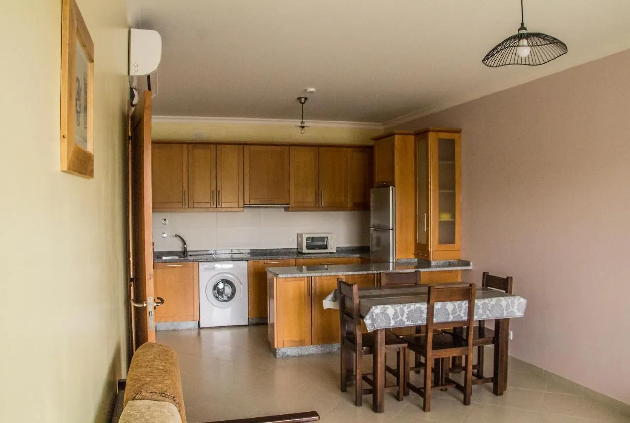 Apartamentos Vista Mar アルマカオ・デ・ペラ アパートホテル