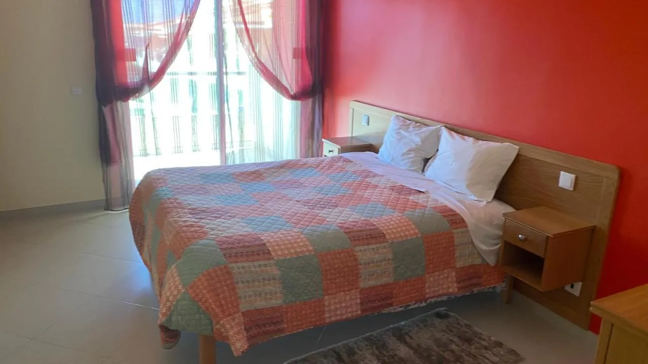 Apartamentos Vista Mar Armação de Pêra 3*,  Portugal